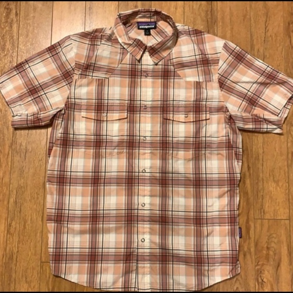 Patagonia Button Down Collared Short Sleeve Shirt - 100% Recycled Polyester